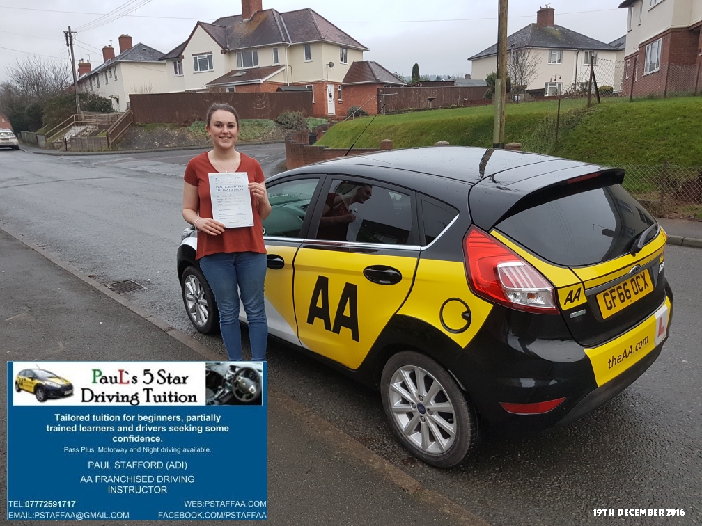 Test Pass Pupil Sarah Leversidge with Paul's 5 star Driving Tuition